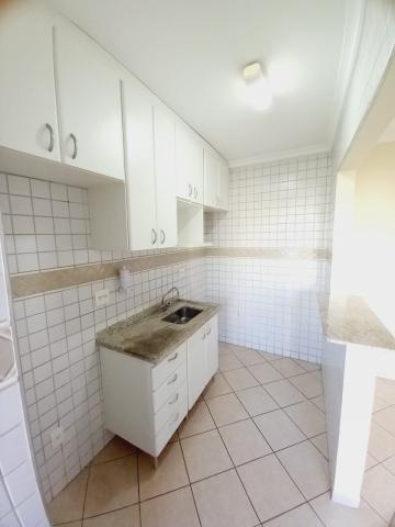 Alugar Apartamentos / Padrão em Ribeirão Preto R$ 1.300,00 - Foto 3