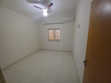 Alugar Casas / Padrão em Ribeirão Preto R$ 2.250,00 - Foto 10