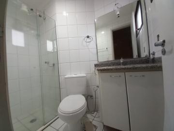 Alugar Apartamentos / Padrão em Ribeirão Preto R$ 1.200,00 - Foto 3