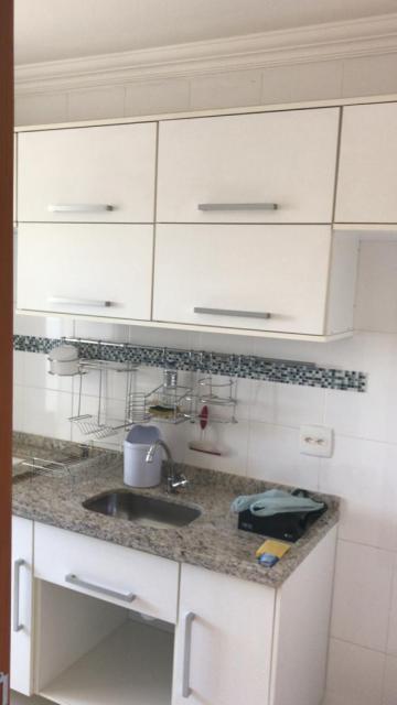 Alugar Apartamentos / Padrão em Ribeirão Preto R$ 1.600,00 - Foto 3