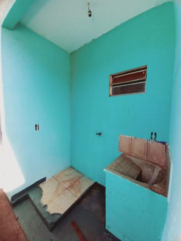 Alugar Casas / Padrão em Ribeirão Preto R$ 850,00 - Foto 8