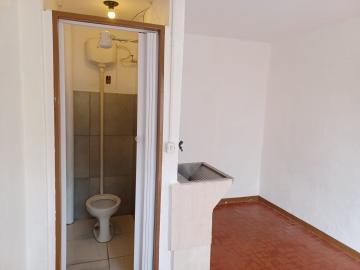 Alugar Comercial / Casa Comercial em Ribeirão Preto R$ 450,00 - Foto 3