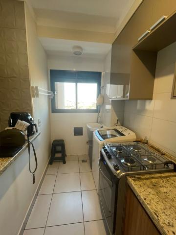 Alugar Apartamentos / Padrão em Ribeirão Preto R$ 1.150,00 - Foto 3