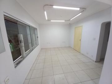 Alugar Comercial / Salão / Galpão em Ribeirão Preto R$ 2.100,00 - Foto 2