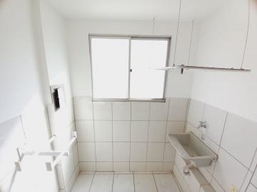 Alugar Apartamentos / Padrão em Ribeirão Preto R$ 1.000,00 - Foto 11