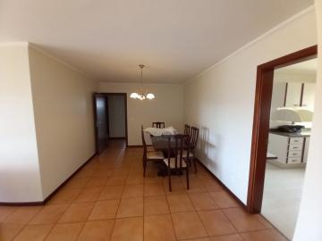 Alugar Apartamentos / Padrão em Ribeirão Preto R$ 1.400,00 - Foto 3