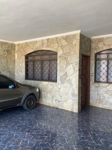 imagem 1 - ÓTIMA CASA COM 4 DORMITÓRIOS PRÓXIMO A RUA JAVARI imagem 1 - ÓTIMA CASA COM 4 DORMITÓRIOS PRÓXIMO A RUA JAVARI