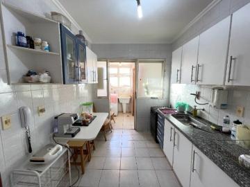 Comprar Apartamentos / Padrão em Ribeirão Preto R$ 390.000,00 - Foto 5