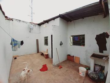 Alugar Casas / Padrão em Ribeirão Preto R$ 700,00 - Foto 13