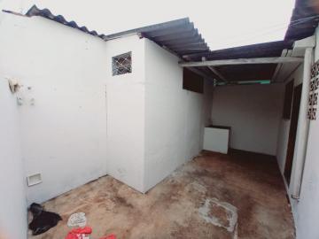 Alugar Casas / Padrão em Ribeirão Preto R$ 700,00 - Foto 14