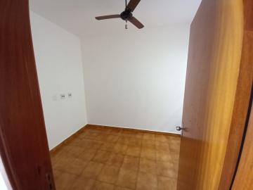 Alugar Casas / Padrão em Ribeirão Preto R$ 3.900,00 - Foto 9