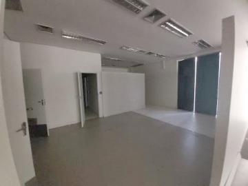 imagem 4 - Galpão comercial de 334m² com 04 banheiros - Jardim Independência imagem 4 - Galpão comercial de 334m² com 04 banheiros - Jardim Independência