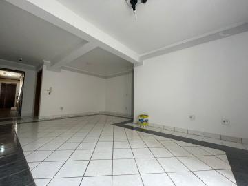 Alugar Apartamentos / Padrão em Ribeirão Preto R$ 1.200,00 - Foto 3