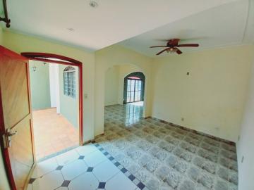 Alugar Casas / Padrão em Ribeirão Preto R$ 1.800,00 - Foto 2