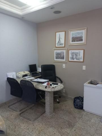 Alugar Comercial / Casa Comercial em Ribeirão Preto R$ 4.500,00 - Foto 2