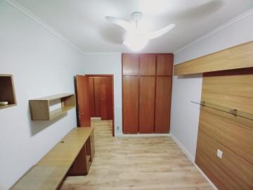 Alugar Apartamentos / Padrão em Ribeirão Preto R$ 1.800,00 - Foto 6