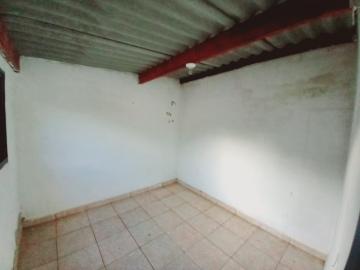 Alugar Casas / Padrão em Ribeirão Preto R$ 770,00 - Foto 6
