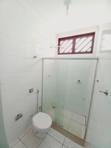 Alugar Casas / Padrão em Ribeirão Preto R$ 1.950,00 - Foto 9