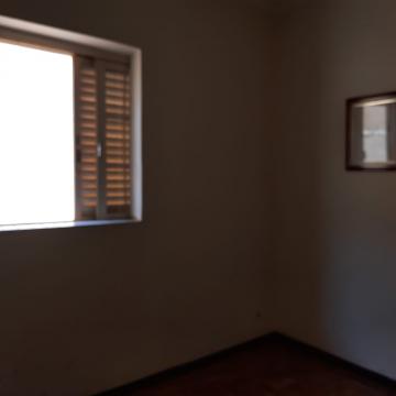 Alugar Casas / Padrão em Ribeirão Preto R$ 2.000,00 - Foto 6