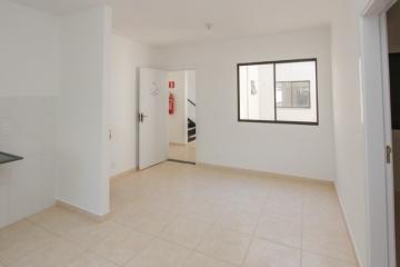 Alugar Apartamentos / Padrão em Bonfim Paulista R$ 700,00 - Foto 3