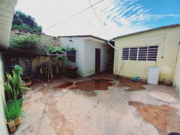 Alugar Casas / Padrão em Ribeirão Preto R$ 800,00 - Foto 7