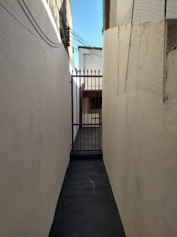 Alugar Casas / Padrão em Ribeirão Preto R$ 950,00 - Foto 10