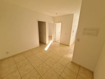 Alugar Apartamentos / Padrão em Ribeirão Preto R$ 899,00 - Foto 1