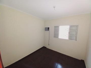 Alugar Casas / Padrão em Ribeirão Preto R$ 2.500,00 - Foto 12