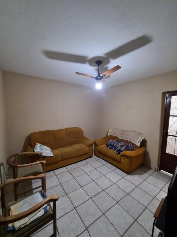Comprar Casas / Padrão em Ribeirão Preto R$ 275.000,00 - Foto 1