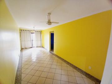 Alugar Apartamentos / Padrão em Ribeirão Preto R$ 2.000,00 - Foto 1