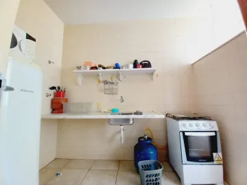 Alugar Apartamentos / Padrão em Ribeirão Preto R$ 1.500,00 - Foto 2