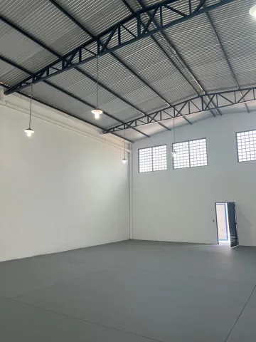imagem 1 - Galpão de 216m² com banheiro para locação - Residencial e Comercial Palmares imagem 1 - Galpão de 216m² com banheiro para locação - Residencial e Comercial Palmares
