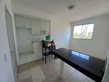 Alugar Apartamentos / Padrão em Ribeirão Preto R$ 1.000,00 - Foto 2