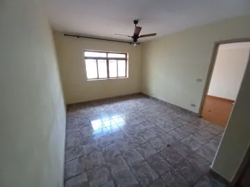 Alugar Casas / Padrão em Ribeirão Preto R$ 1.000,00 - Foto 1