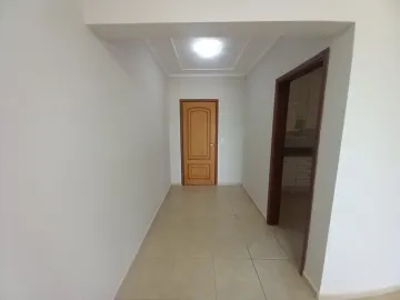 Alugar Apartamentos / Padrão em Ribeirão Preto R$ 2.300,00 - Foto 3