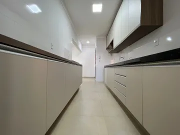 Alugar Apartamentos / Padrão em Ribeirão Preto R$ 3.150,00 - Foto 4