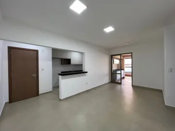 Alugar Apartamentos / Padrão em Ribeirão Preto R$ 3.150,00 - Foto 2