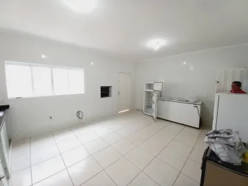 Alugar Comercial / Salão/Galpão/Armazém em Cravinhos R$ 6.500,00 - Foto 5