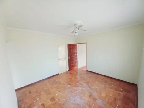 Alugar Casas / Padrão em Ribeirão Preto R$ 1.800,00 - Foto 13