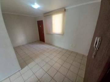 Alugar Apartamentos / Padrão em Ribeirão Preto R$ 800,00 - Foto 3