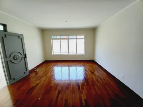 Alugar Casas / Padrão em Ribeirão Preto R$ 2.000,00 - Foto 3