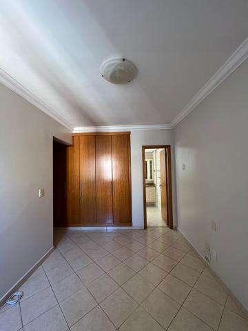 Alugar Apartamentos / Padrão em Ribeirão Preto R$ 2.250,00 - Foto 17