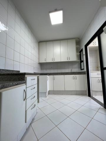 Alugar Apartamentos / Padrão em Ribeirão Preto R$ 2.250,00 - Foto 23