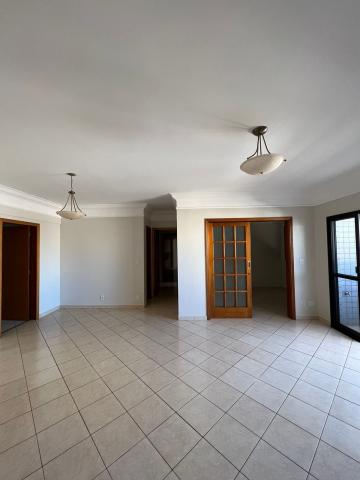 Alugar Apartamentos / Padrão em Ribeirão Preto R$ 2.250,00 - Foto 32