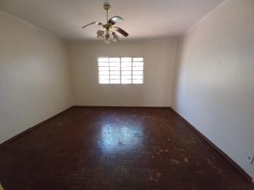 Alugar Casas / Padrão em Ribeirão Preto R$ 1.600,00 - Foto 3