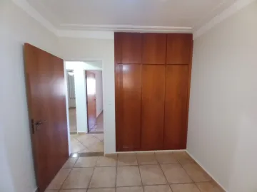 Alugar Apartamentos / Padrão em Ribeirão Preto R$ 2.100,00 - Foto 13