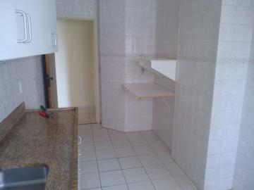 Alugar Apartamentos / Padrão em Ribeirão Preto R$ 1.100,00 - Foto 5