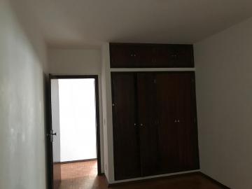 Alugar Apartamentos / Padrão em Ribeirão Preto R$ 1.600,00 - Foto 5