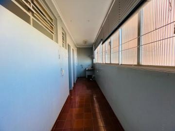 Alugar Apartamentos / Padrão em Ribeirão Preto R$ 1.150,00 - Foto 16