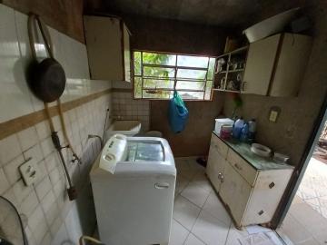 Alugar Casas / Padrão em Ribeirão Preto R$ 1.400,00 - Foto 11